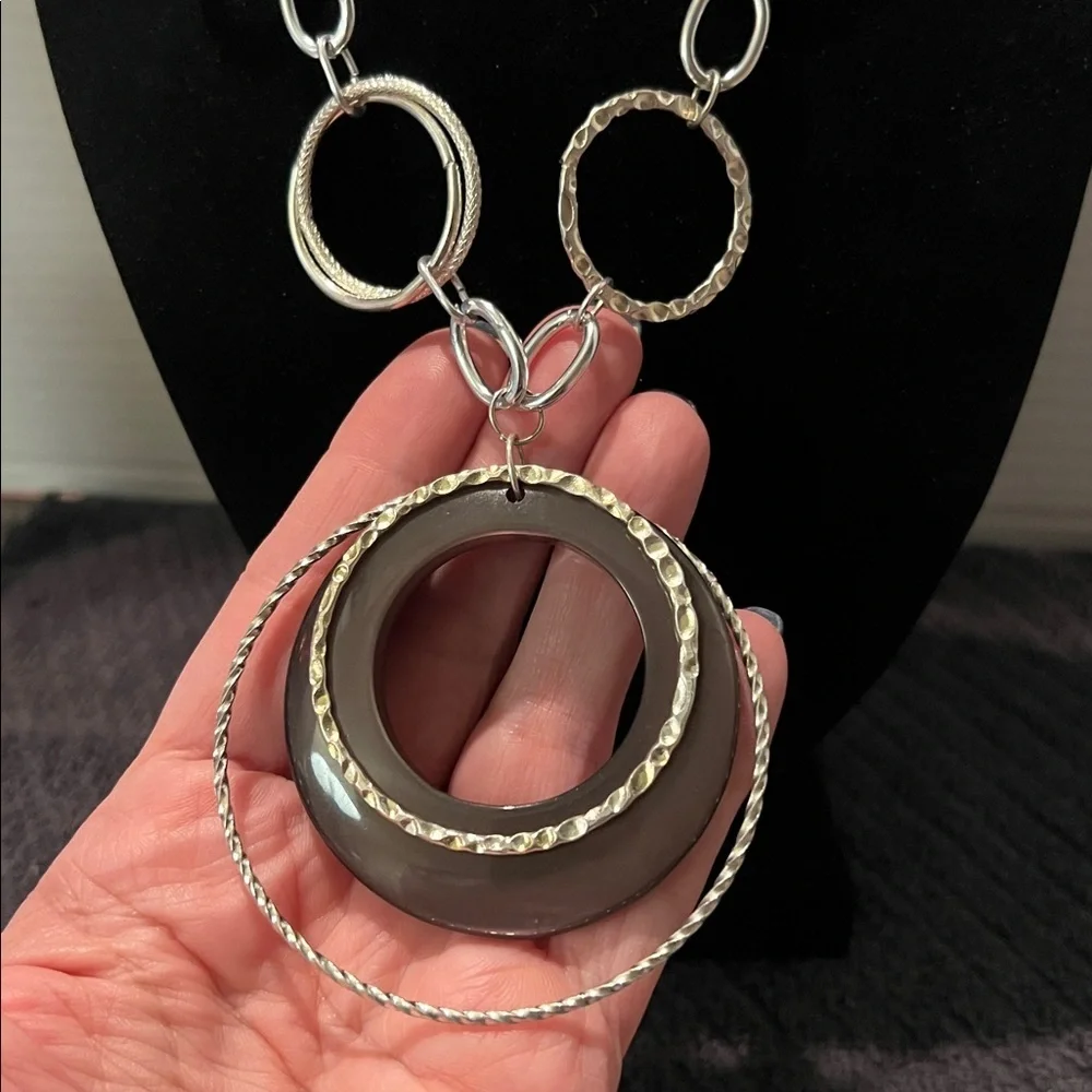N/A elegant silver